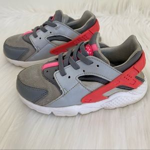 Nike Hurache gray / pink toddler girl 9C